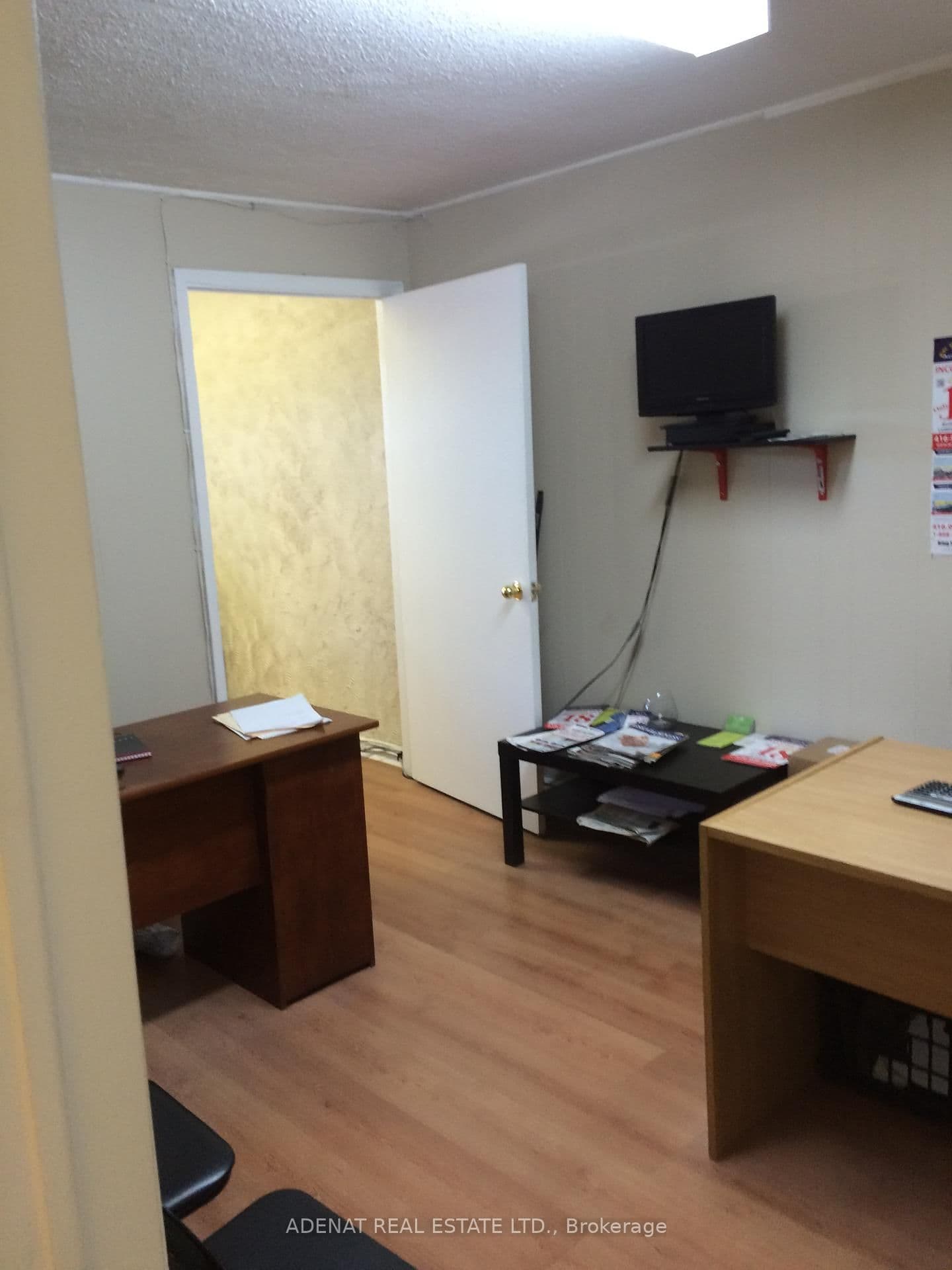 365A WILSON Avenue E, Unit 203B thumbnail 3