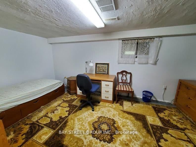 73 Regatta Crescent, Unit Lower thumbnail 11