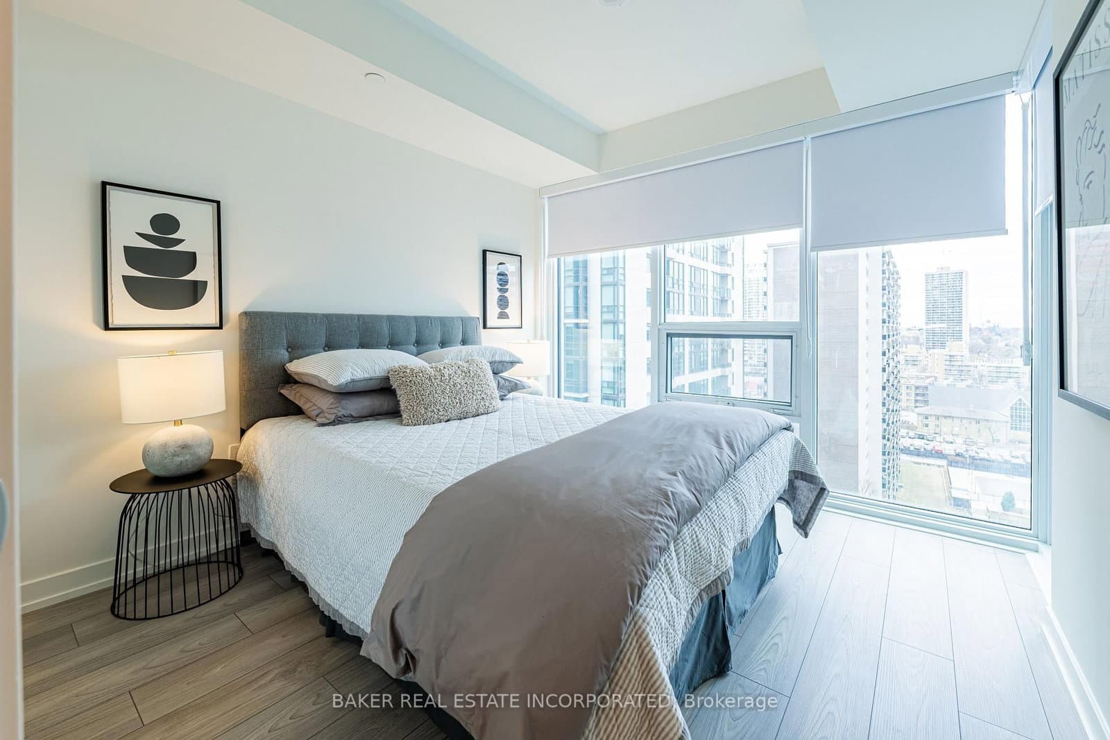 223 Redpath Avenue, Unit 807 thumbnail 12