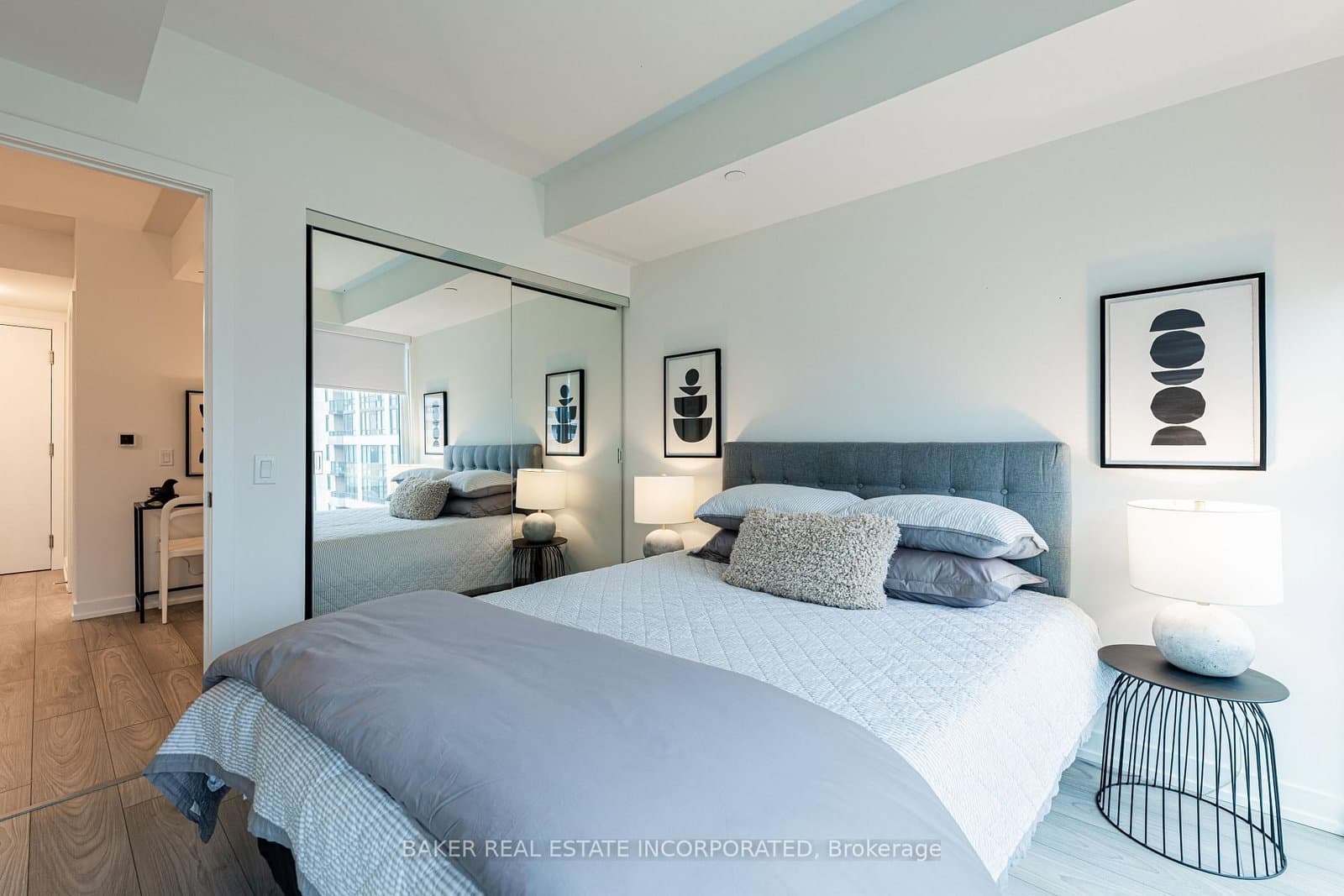223 Redpath Avenue, Unit 807 thumbnail 15