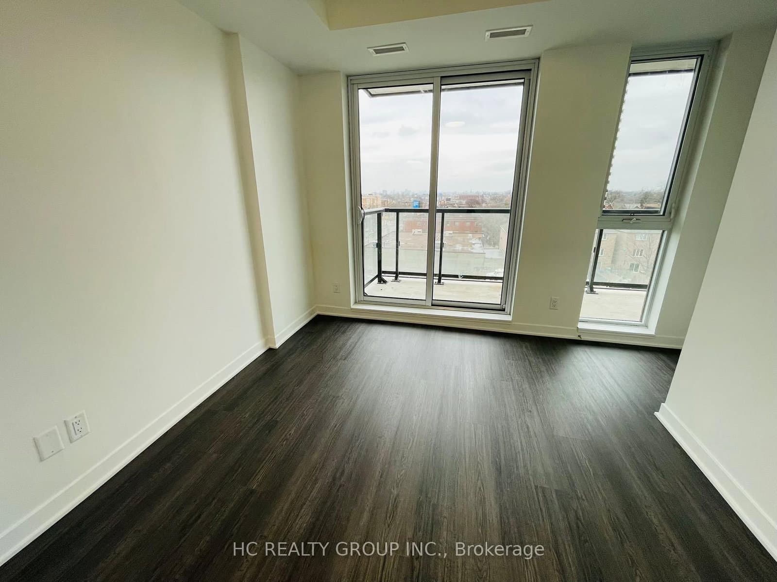 185 Alberta Avenue, Unit 708 thumbnail 11