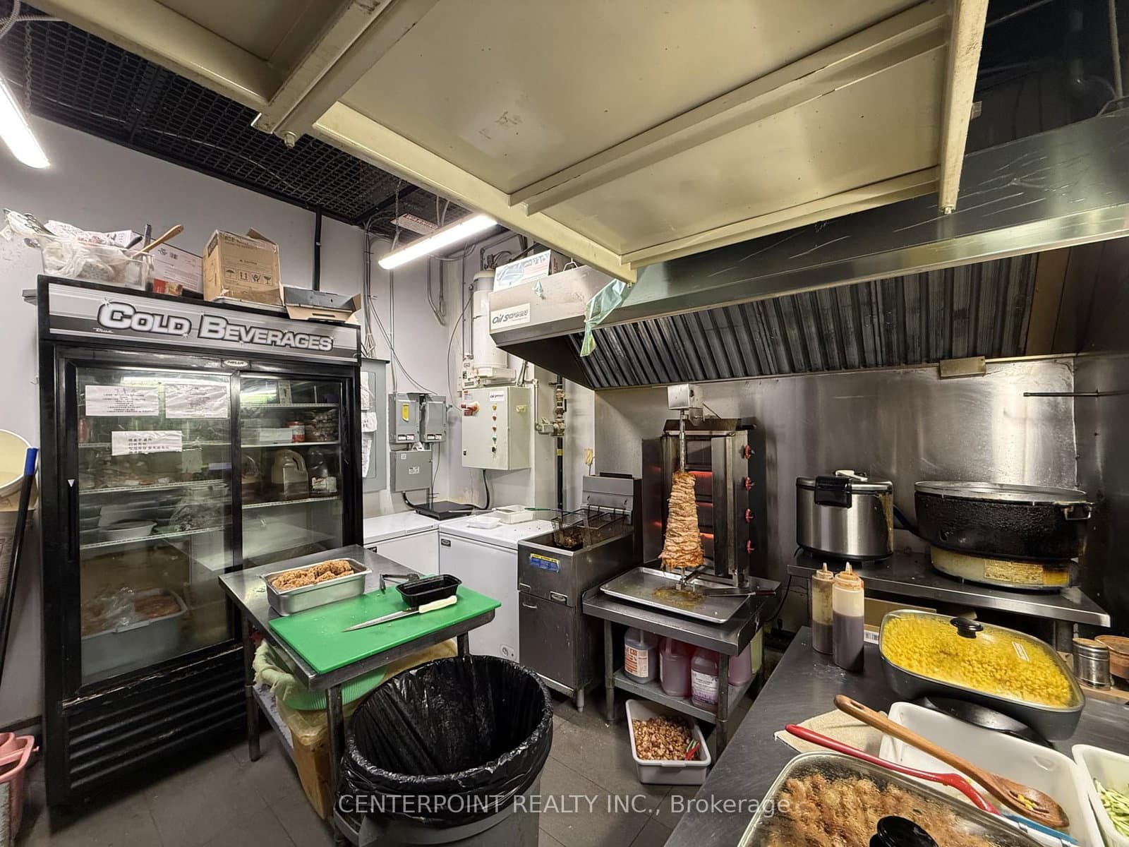 384 Yonge Street, Unit 52 thumbnail 3