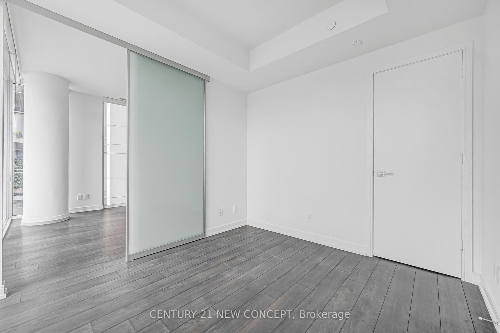 28 Wellesley Street E, Unit 1902 thumbnail 30