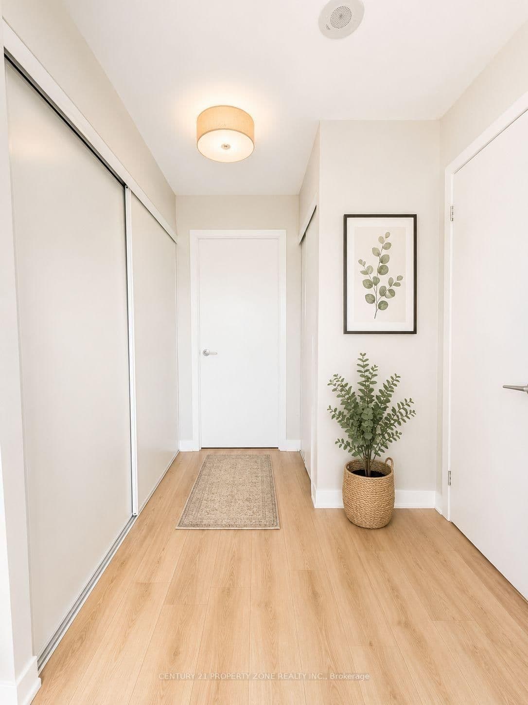 33 Singer Court, Unit 303 thumbnail 7