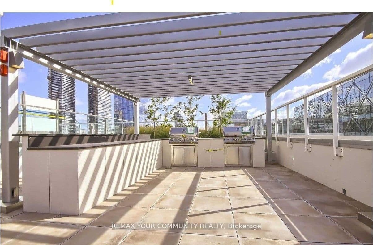 15 Queens Quay E, Unit 408 thumbnail 23