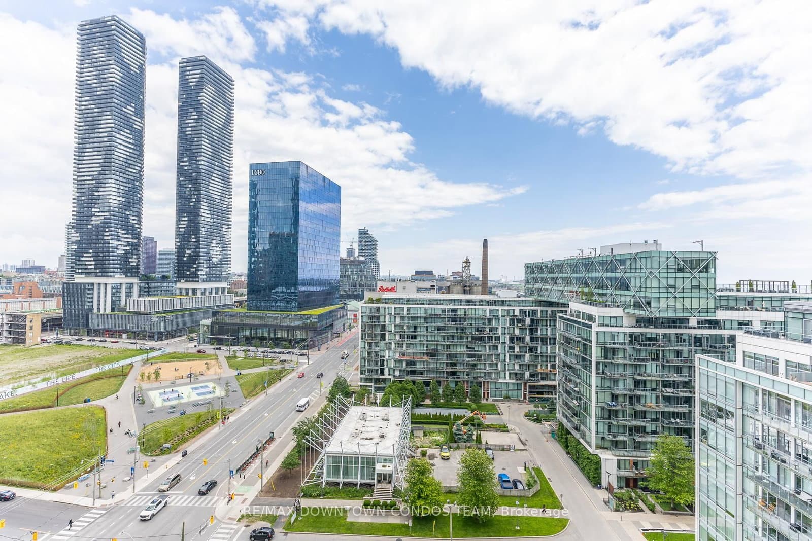15 Queens Quay E, Unit 1410 thumbnail 23