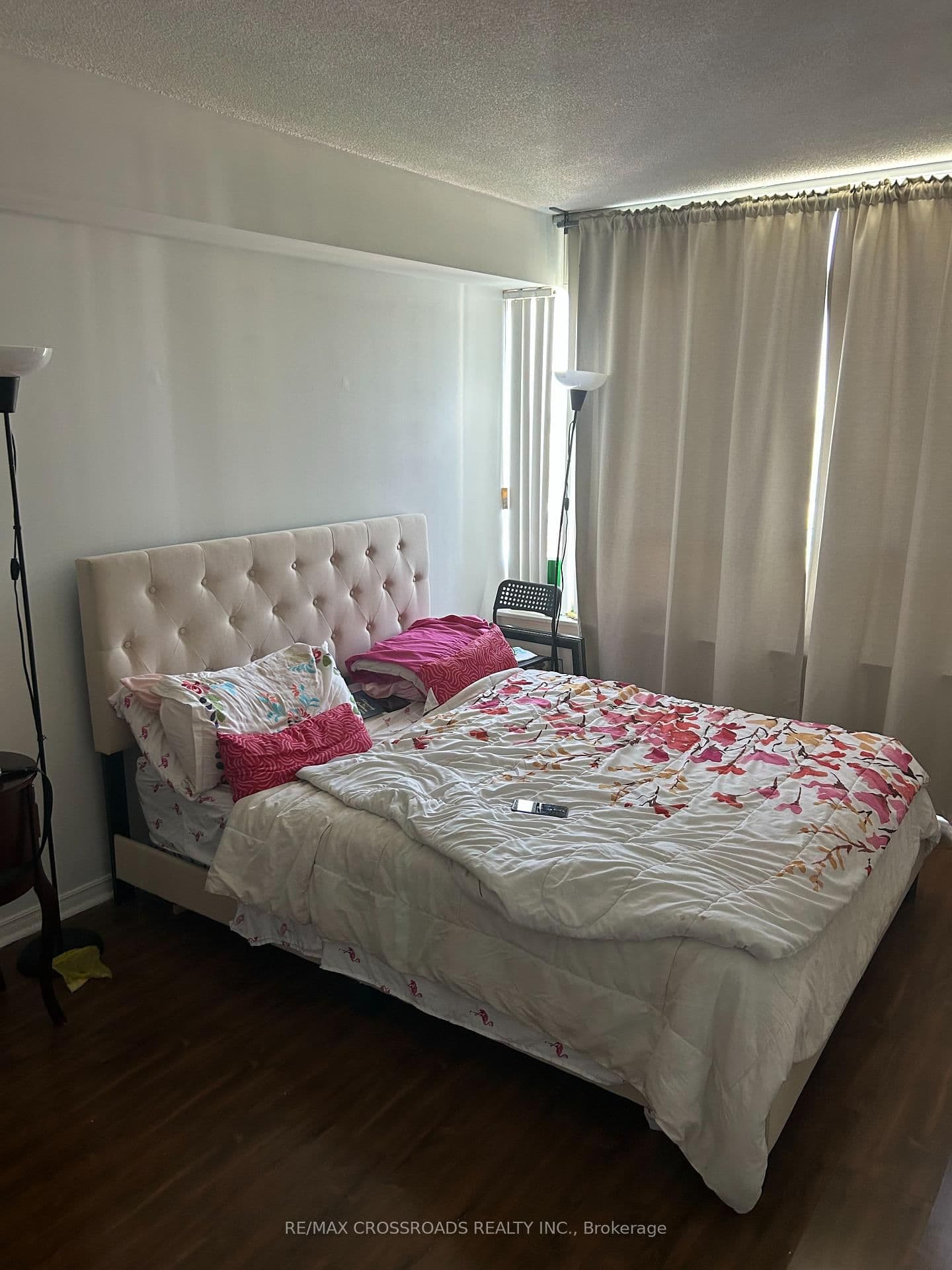 91 Townsgate Drive, Unit 1012 thumbnail 6