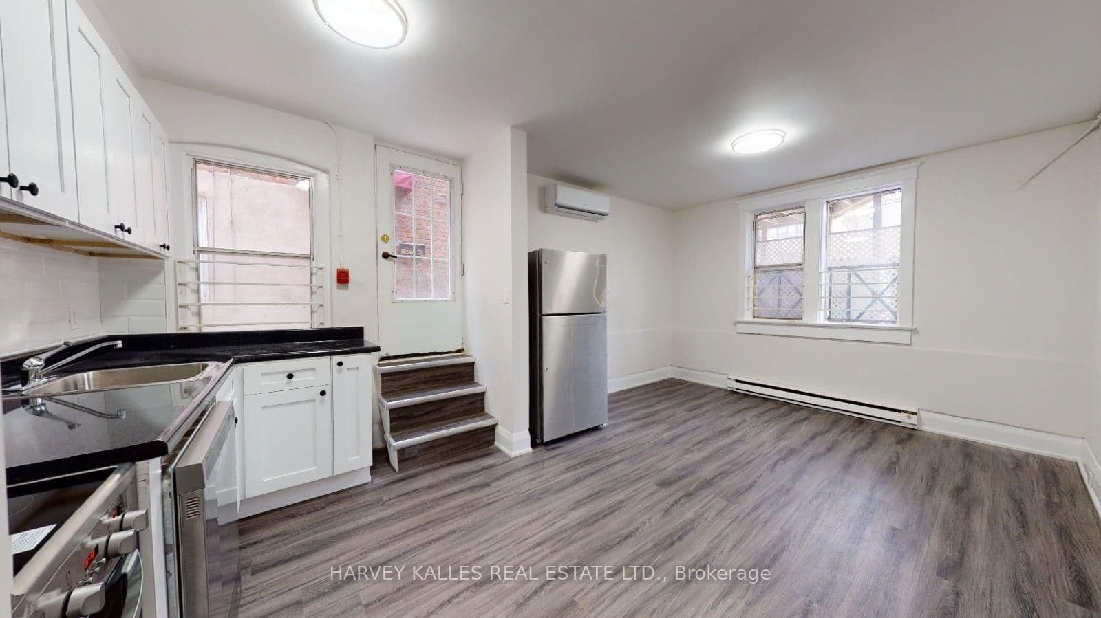 1065 Bathurst Street, Unit 2 thumbnail 2