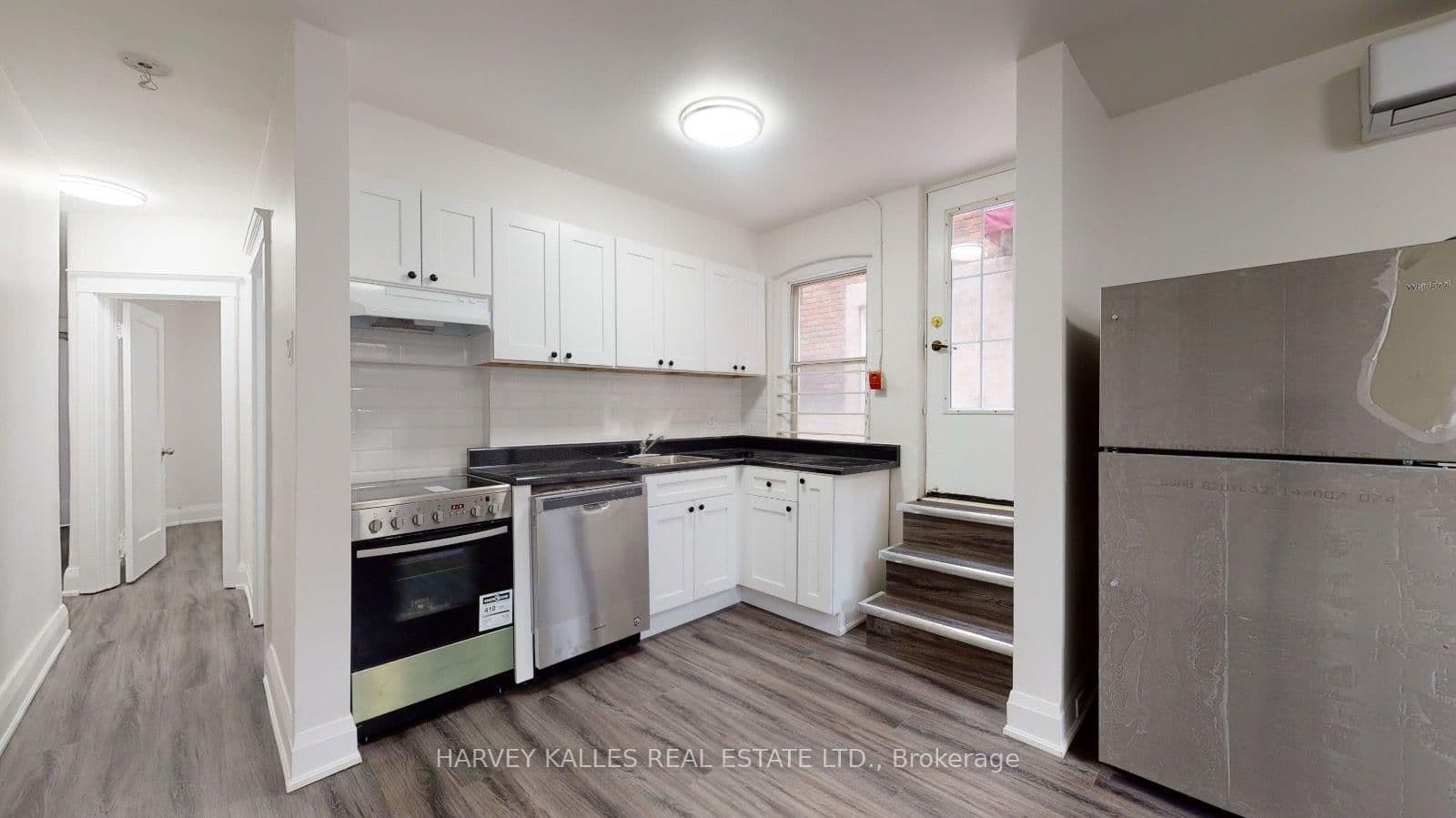 1065 Bathurst Street, Unit 2 thumbnail 5
