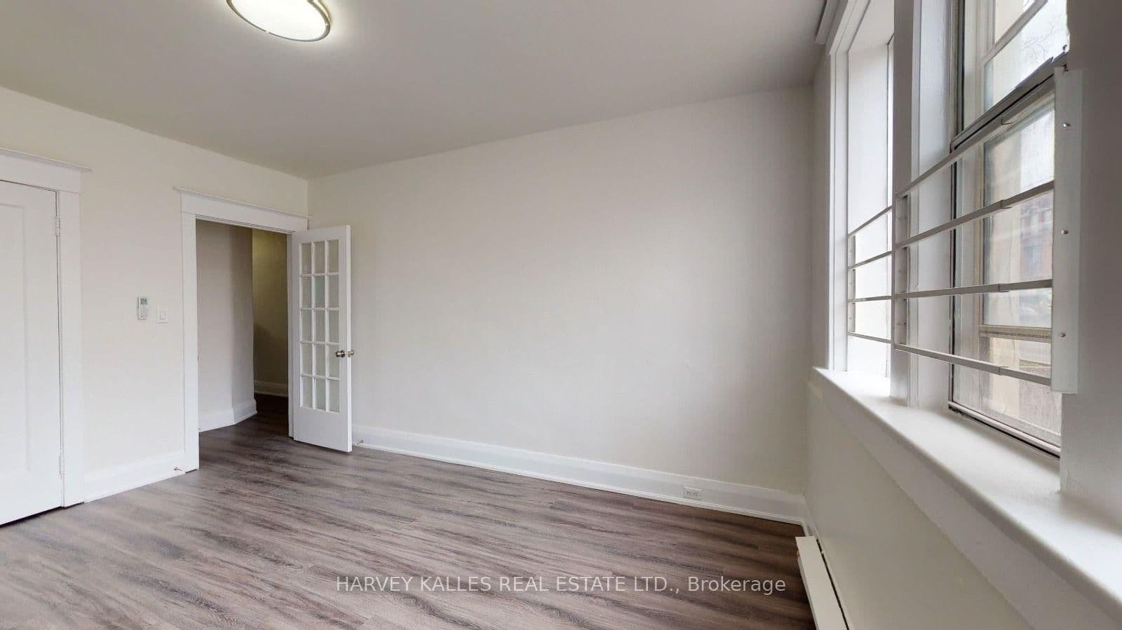 1065 Bathurst Street, Unit 2 thumbnail 7