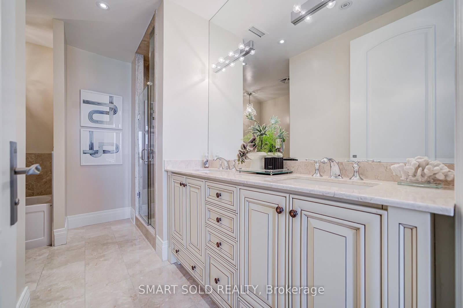 10 Bloorview Place, Unit 1514 thumbnail 32
