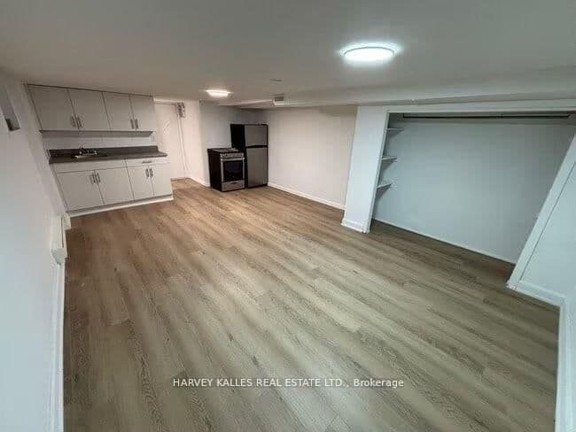 1215 Bathurst Street, Unit 3 thumbnail 4