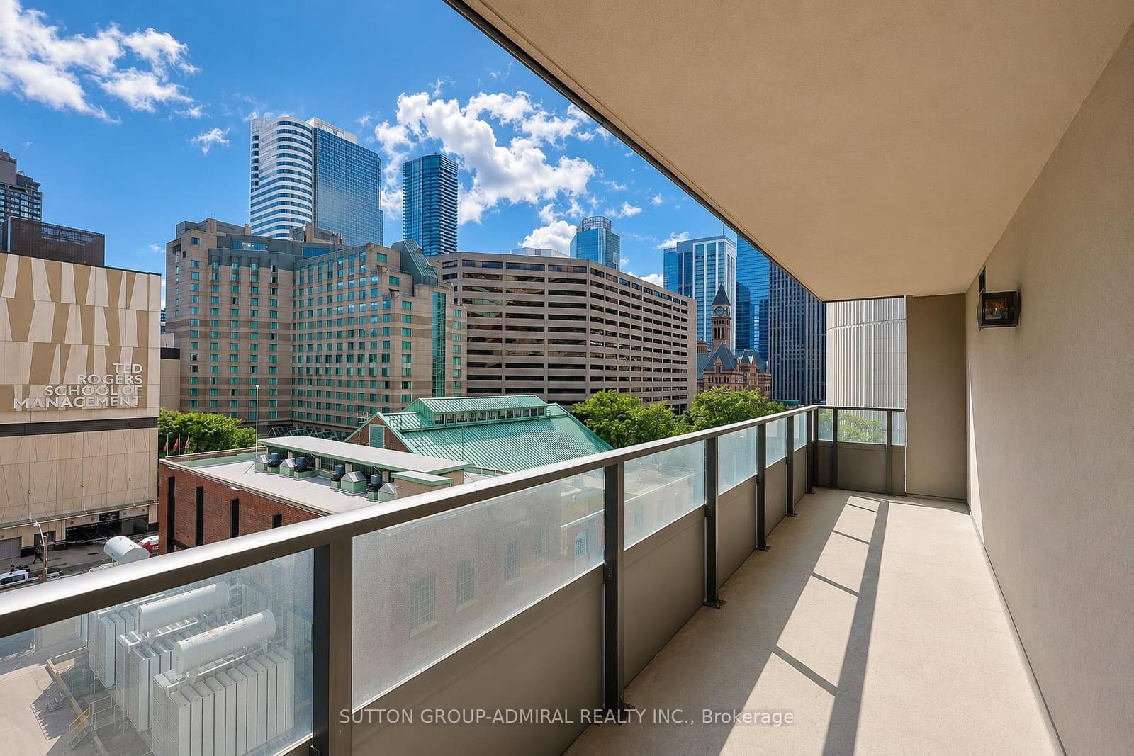 111 Elizabeth Street, Unit 905 thumbnail 19