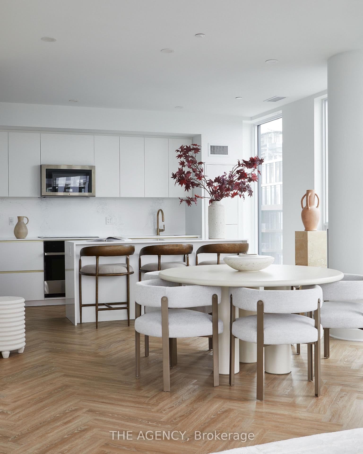 327 King Street W, Unit PH04 thumbnail 4