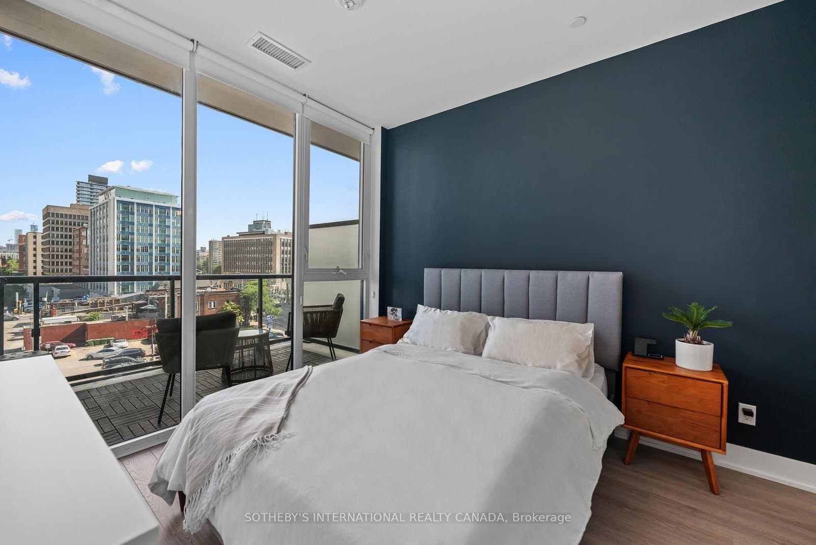 1 Belsize Drive, Unit 412 thumbnail 11