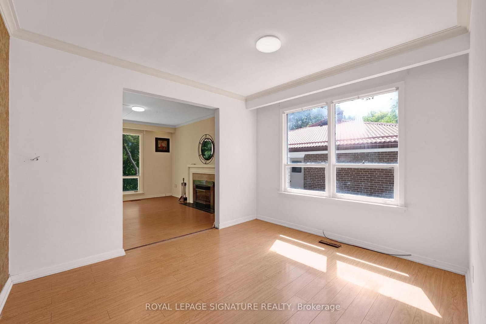 209 Burbank Drive thumbnail 14