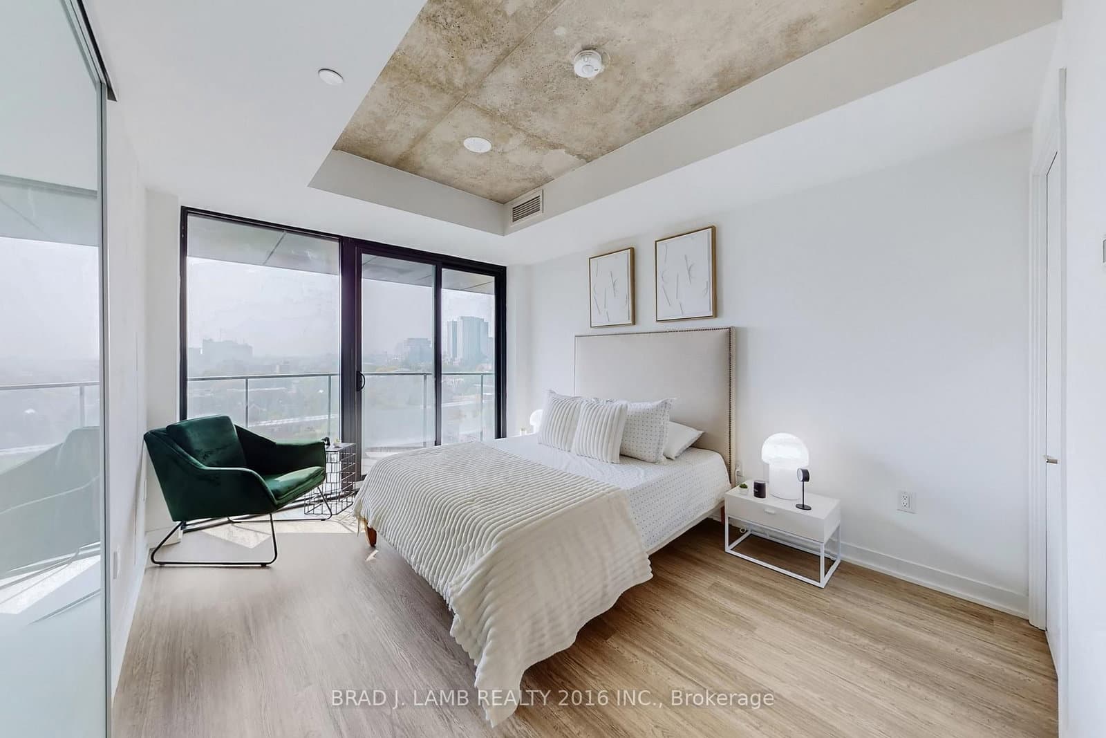 195 McCaul Street, Unit 1011 thumbnail 17