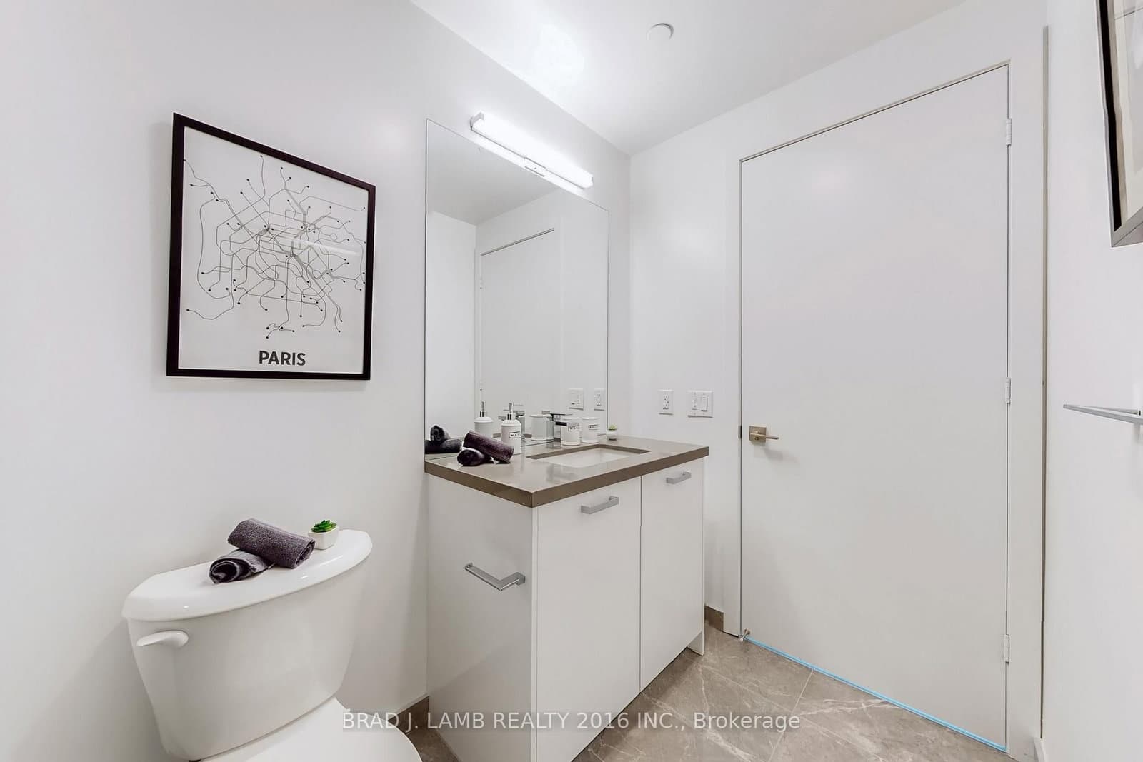 195 McCaul Street, Unit 1011 thumbnail 26