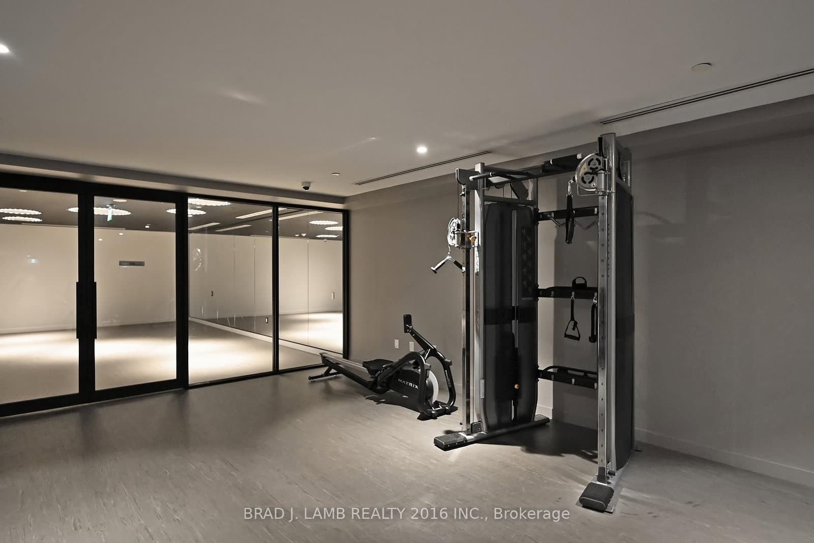 195 McCaul Street, Unit 1011 thumbnail 34
