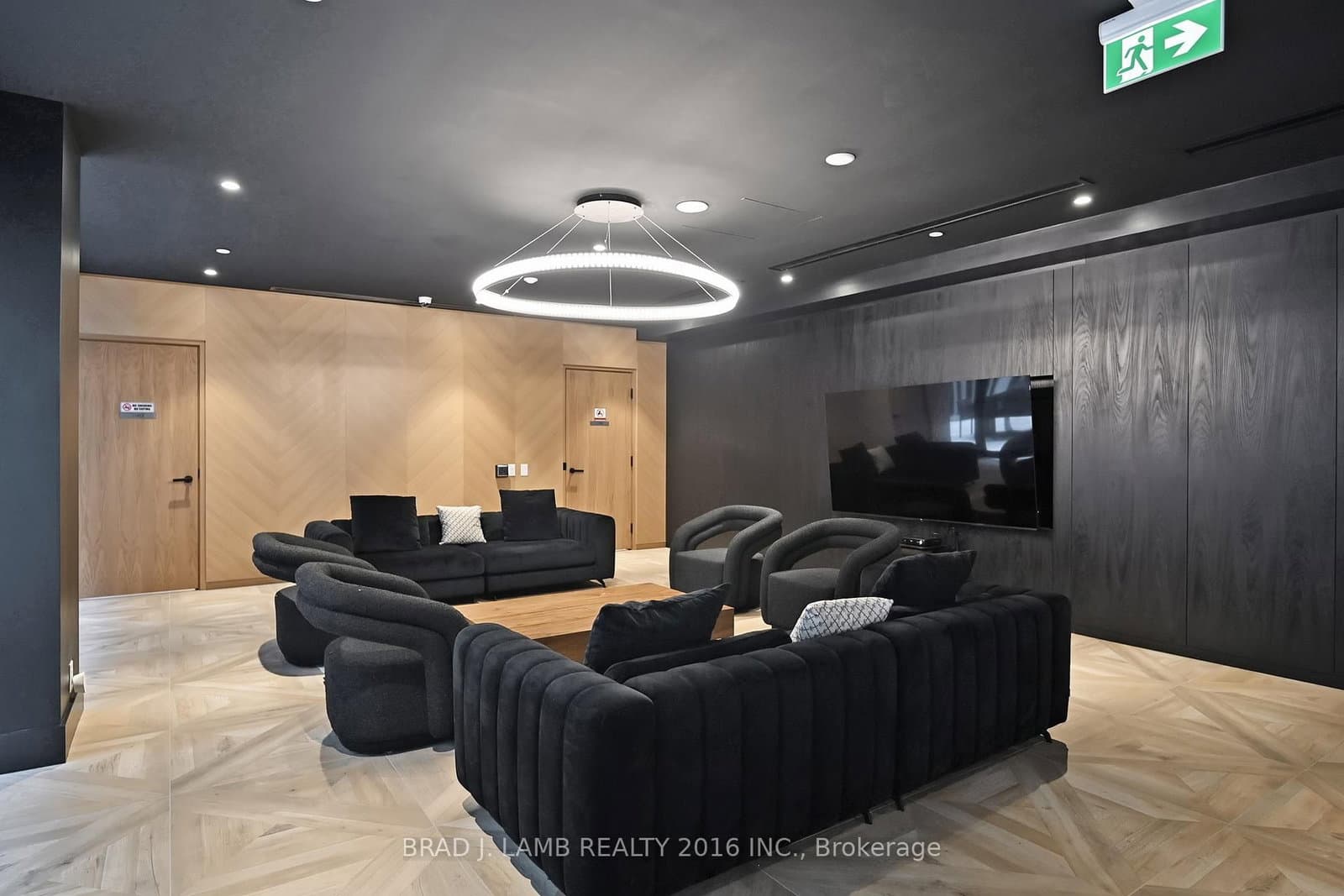 195 McCaul Street, Unit 1011 thumbnail 41