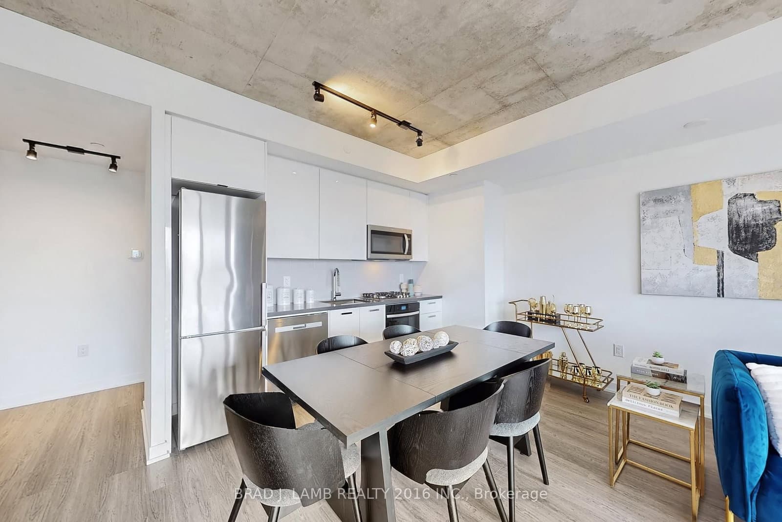 195 McCaul Street, Unit 1011 thumbnail 8