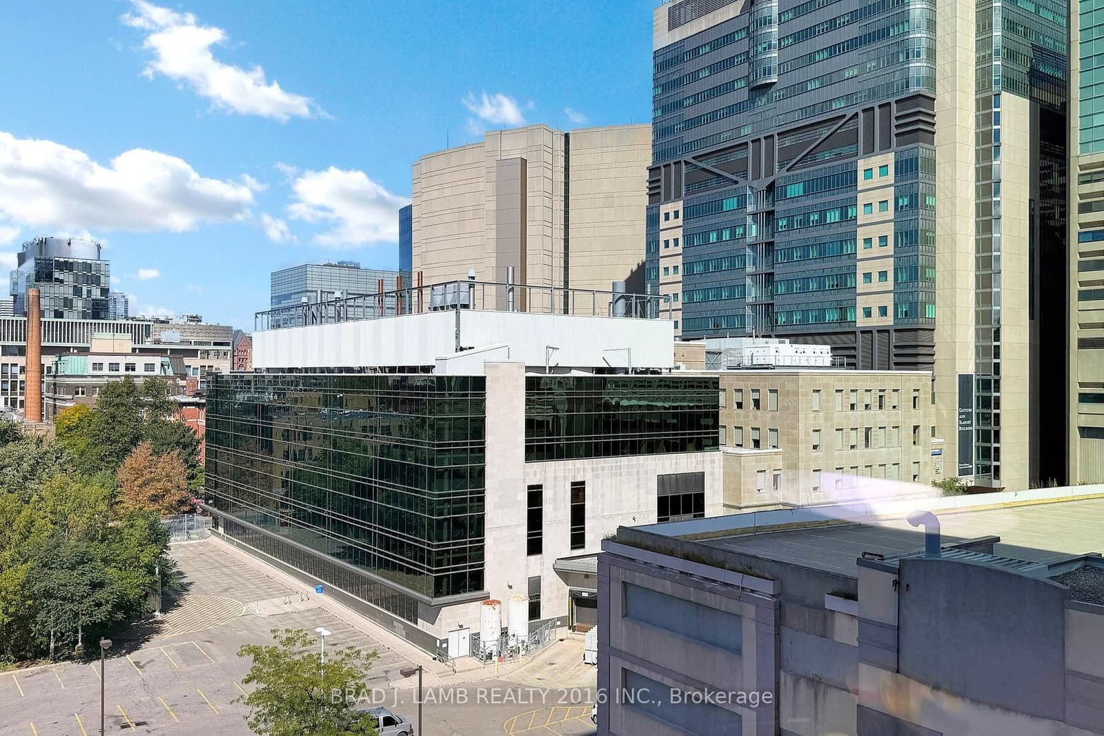 195 McCaul Street, Unit 705 thumbnail 32