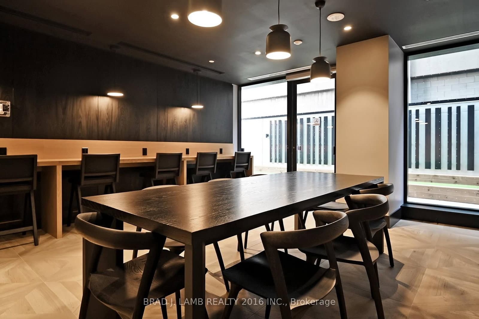 195 McCaul Street, Unit 705 thumbnail 40