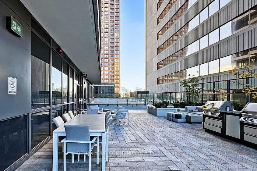 395 Bloor Street E, Unit 2601 thumbnail 27