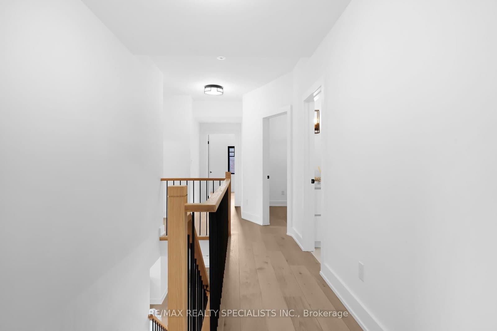 997 Mount Pleasant Road thumbnail 21