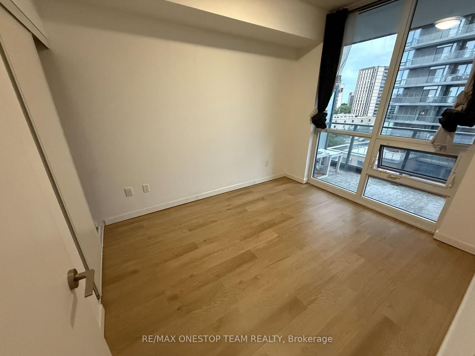 52 Forest Manor Road, Unit 707 thumbnail 7