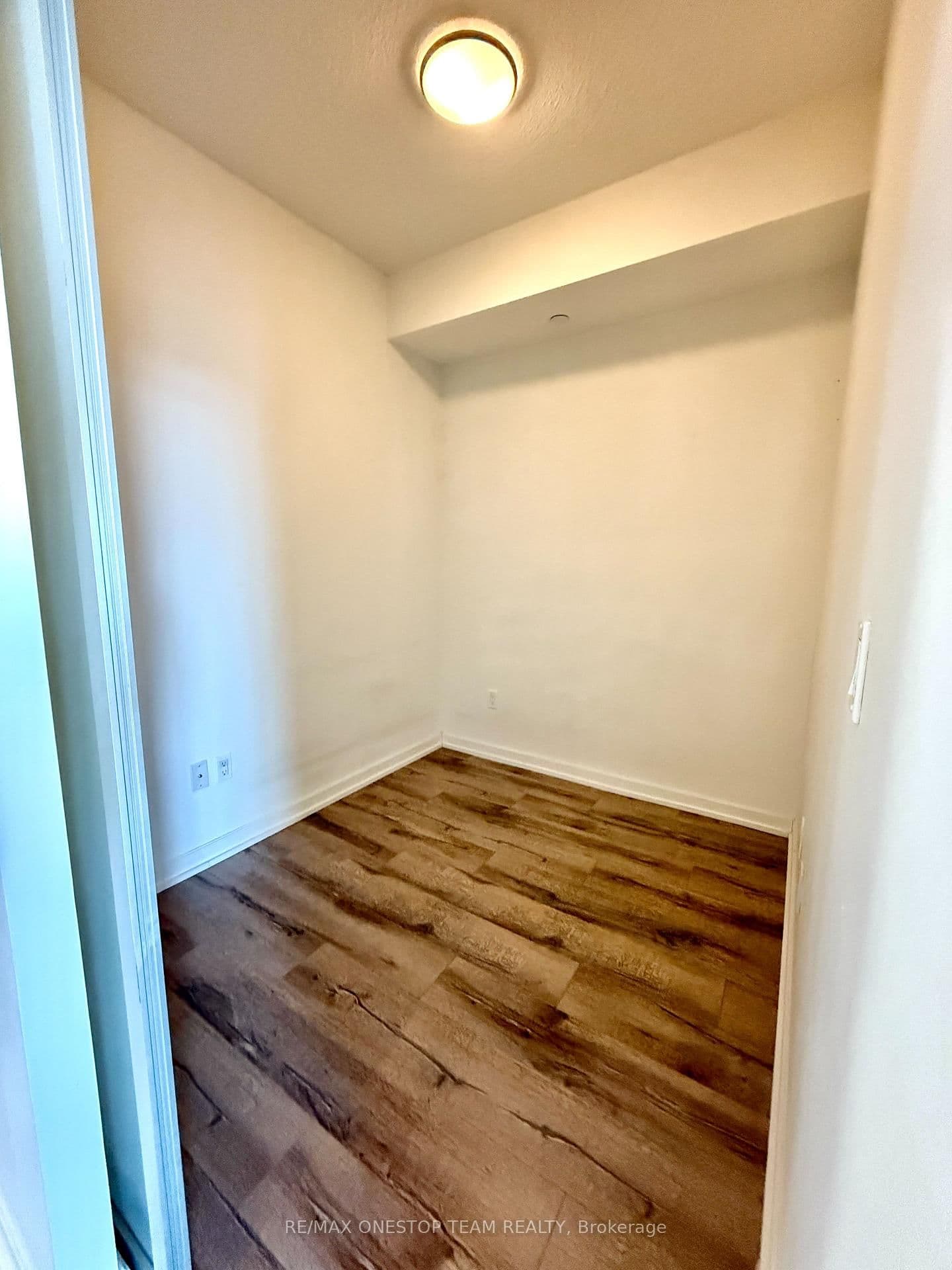 52 Forest Manor Road, Unit 707 thumbnail 8