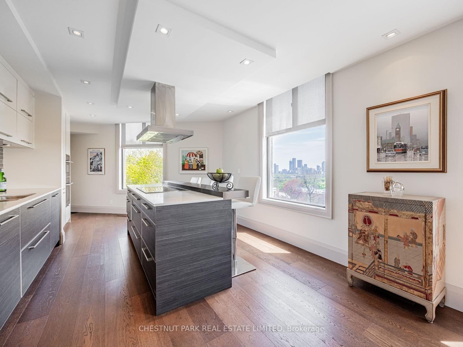 423 Avenue Road, Unit 8 thumbnail 17