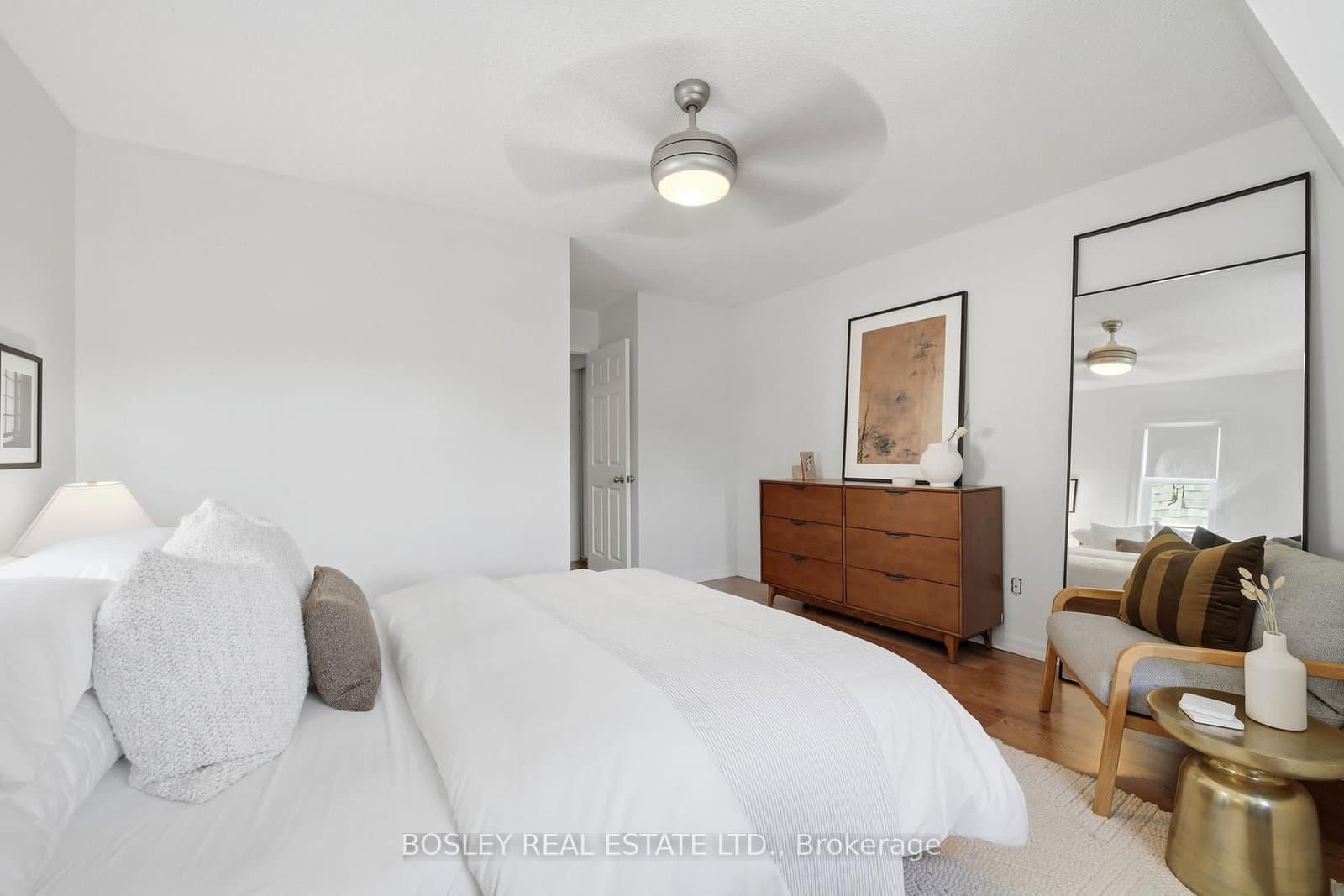 889 Adelaide Street W, Unit B thumbnail 26