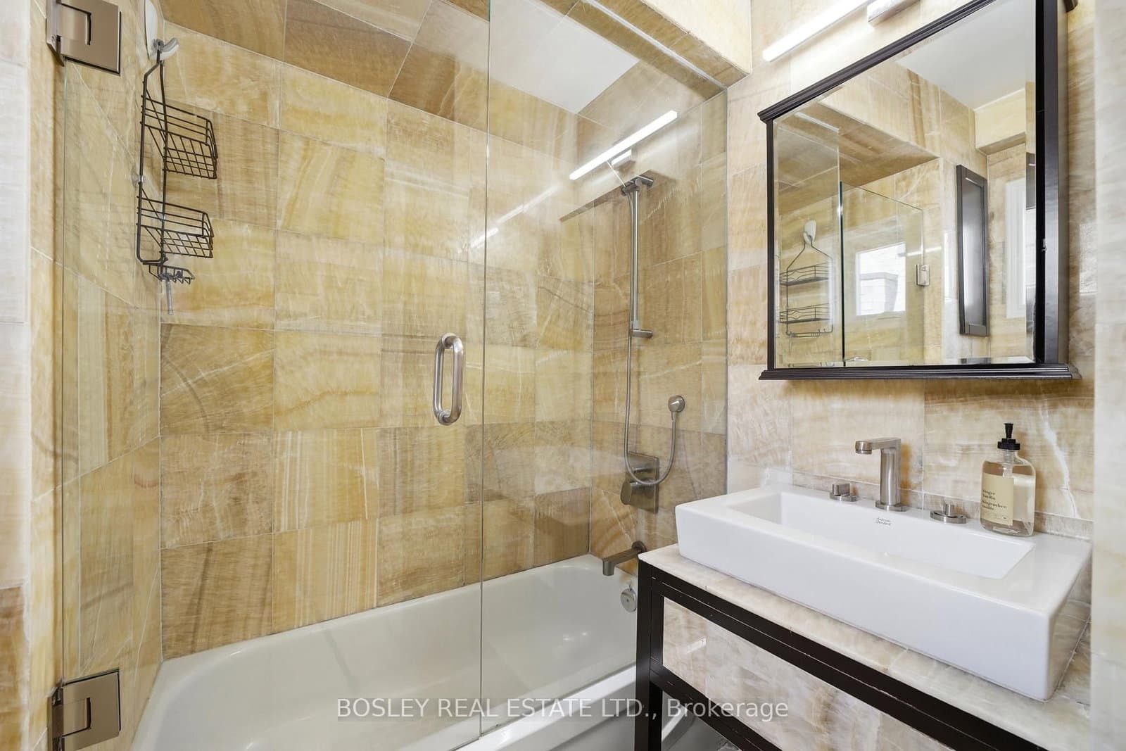 889 Adelaide Street W, Unit B thumbnail 28