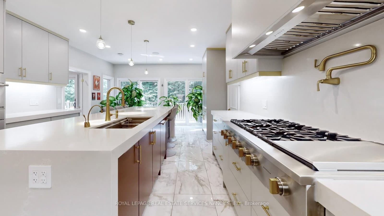 21 Forest Heights Boulevard thumbnail 11