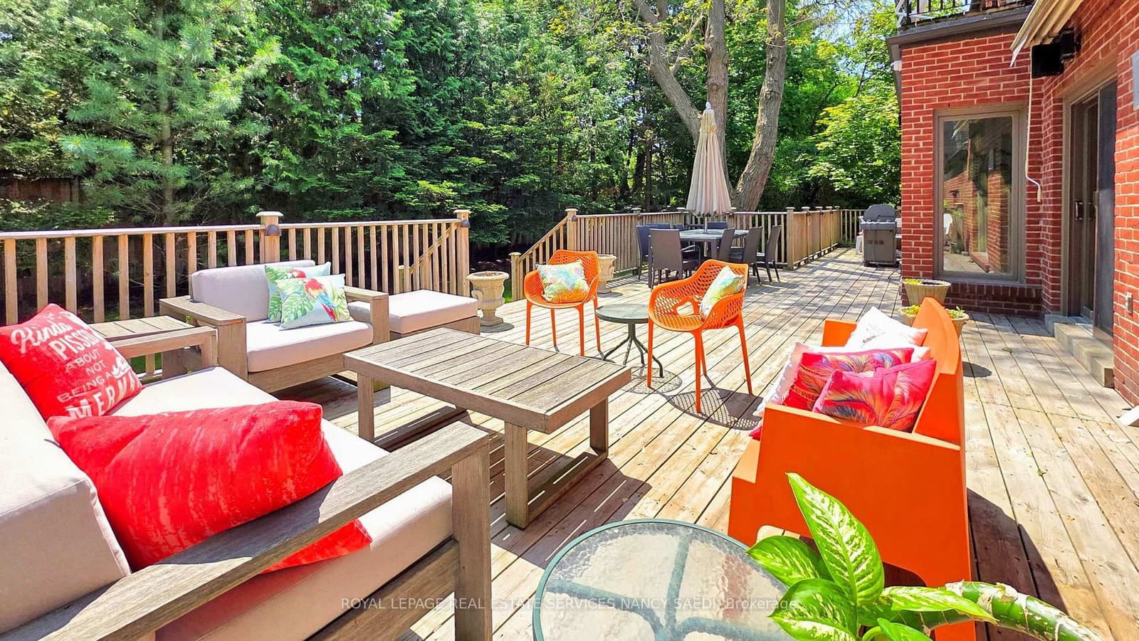 21 Forest Heights Boulevard thumbnail 13