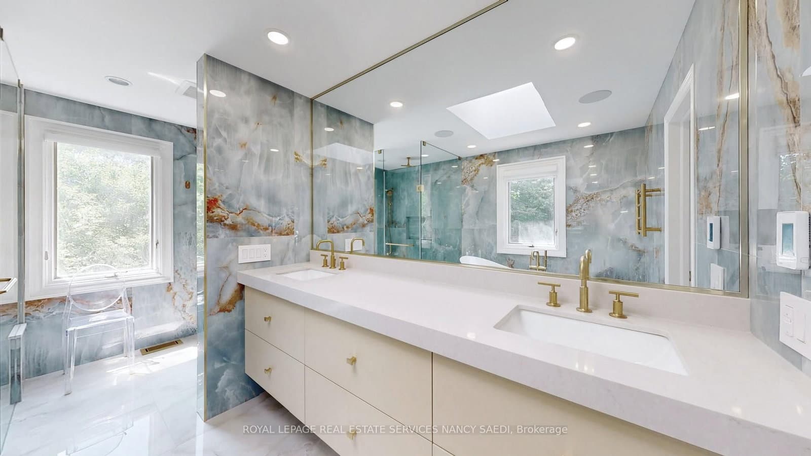 21 Forest Heights Boulevard thumbnail 32