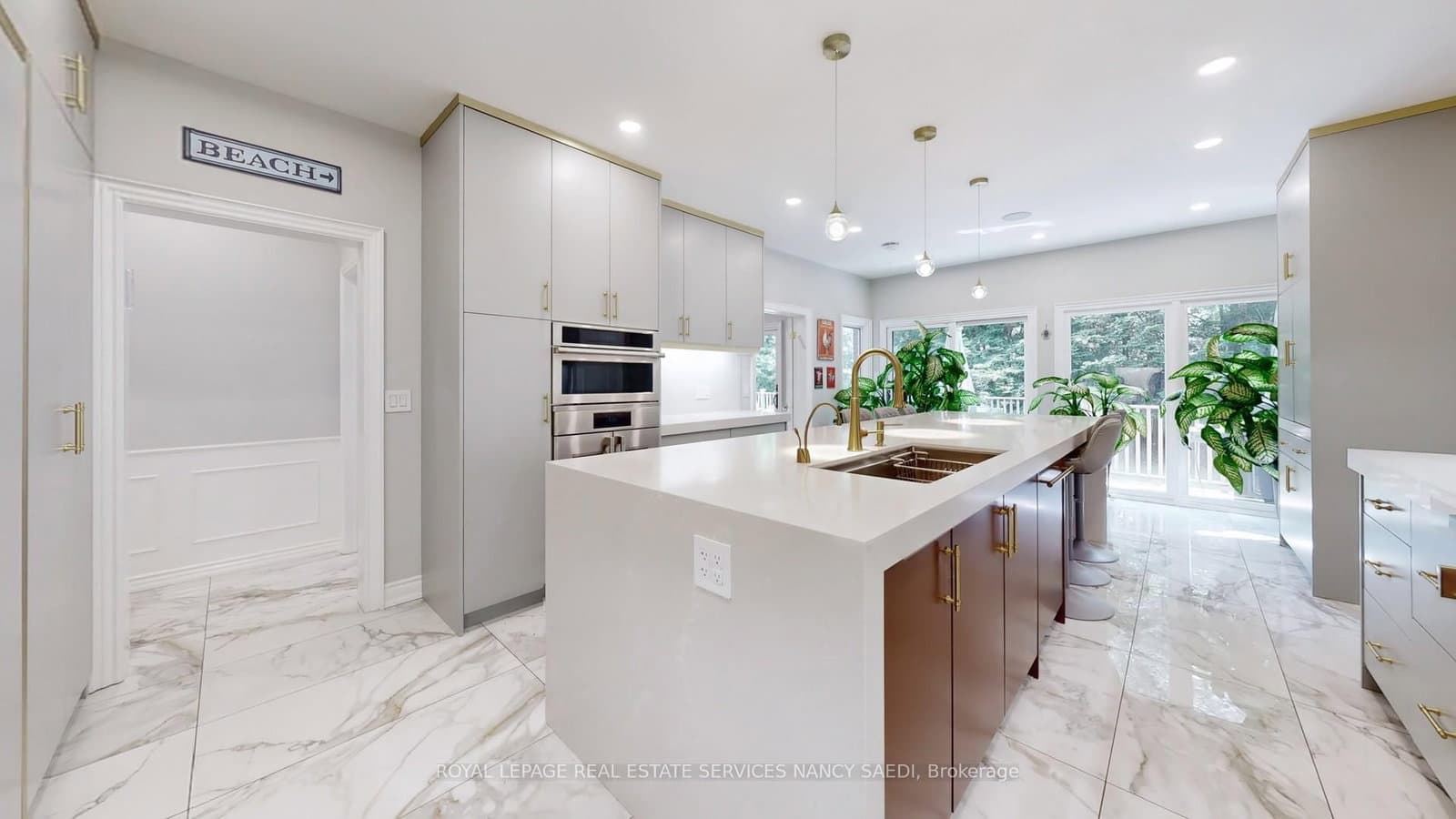 21 Forest Heights Boulevard thumbnail 9