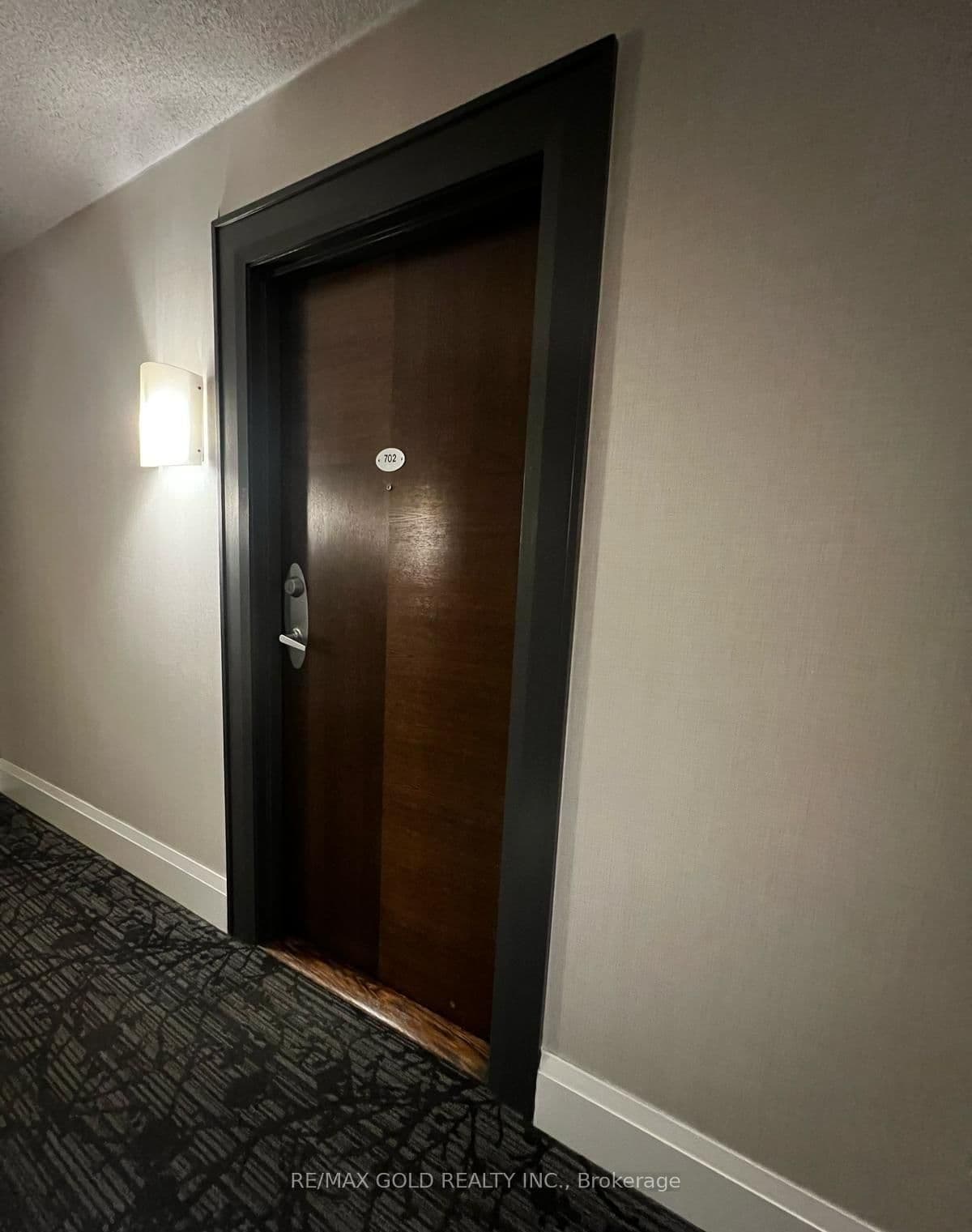 1 Rean Drive, Unit 702 thumbnail 3