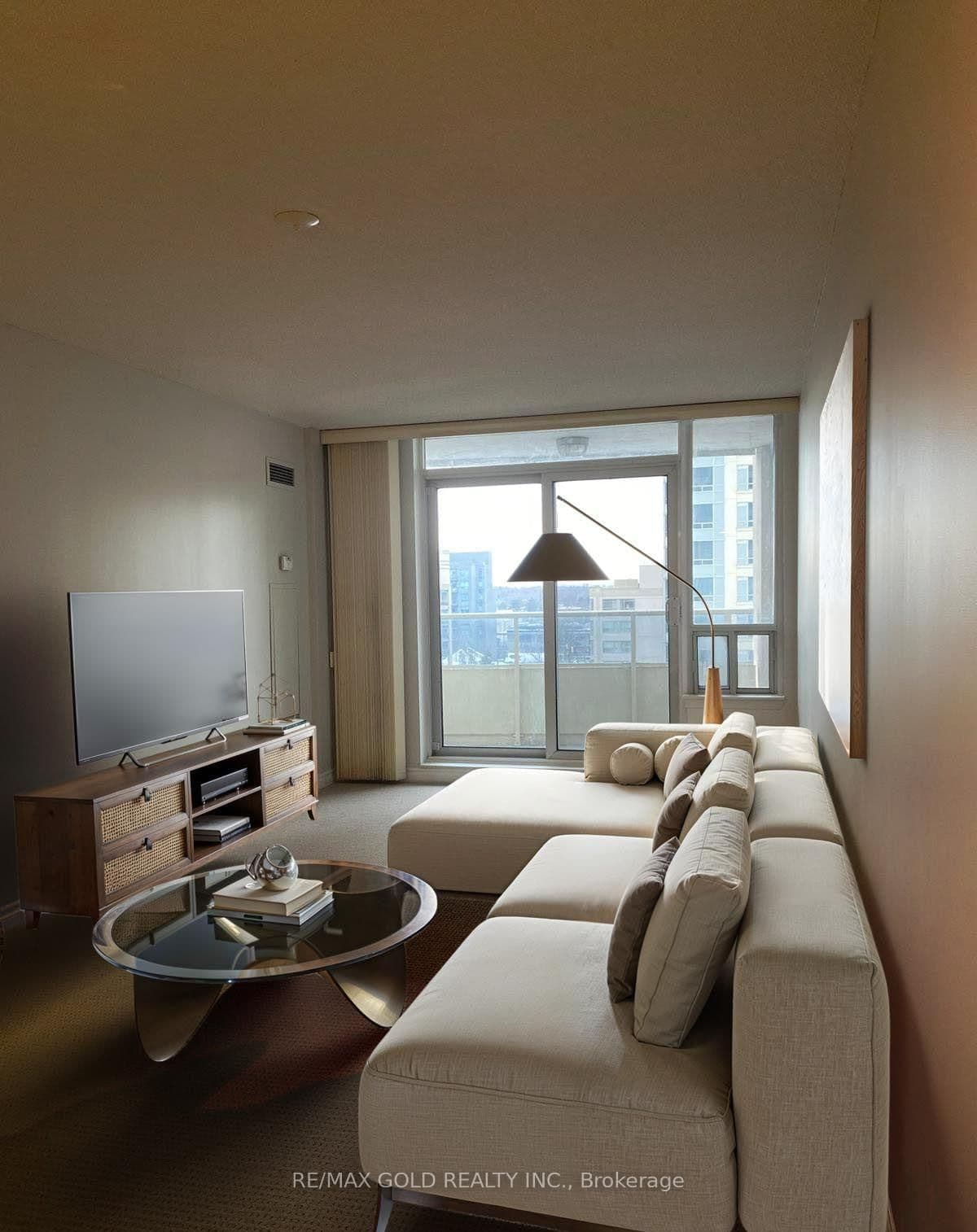 1 Rean Drive, Unit 702 thumbnail 4