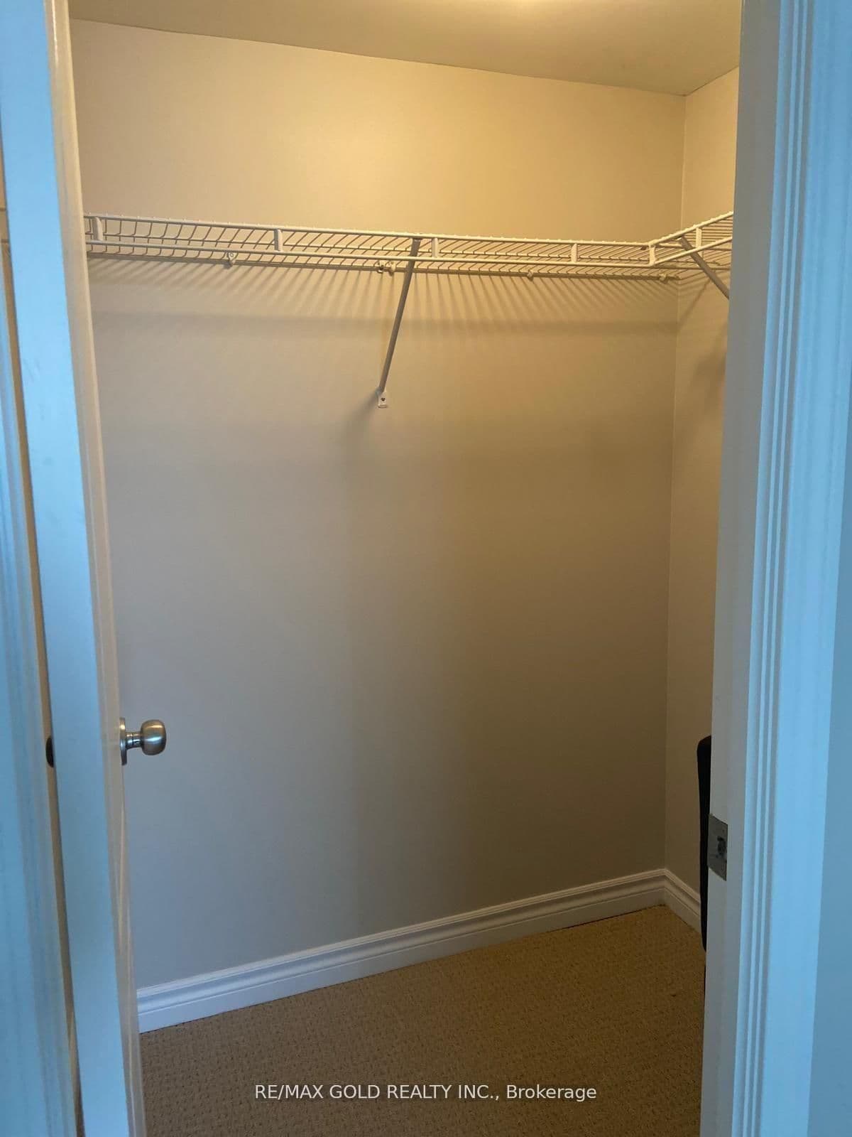 1 Rean Drive, Unit 702 thumbnail 7