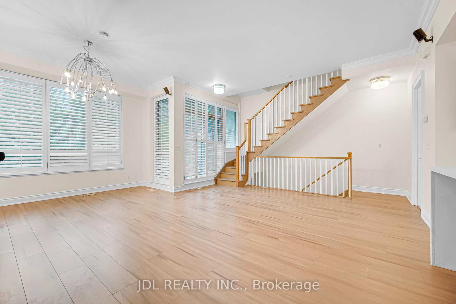 761 Bay Street, Unit TH07 thumbnail 6