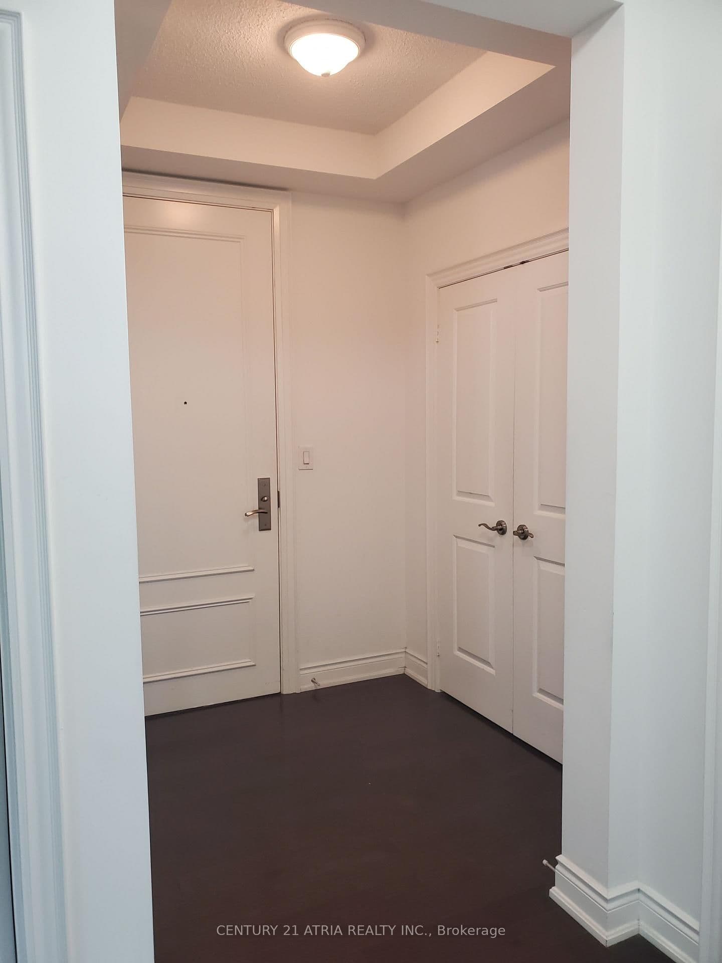 10 Bloorview Place N, Unit 1608 - Image 1