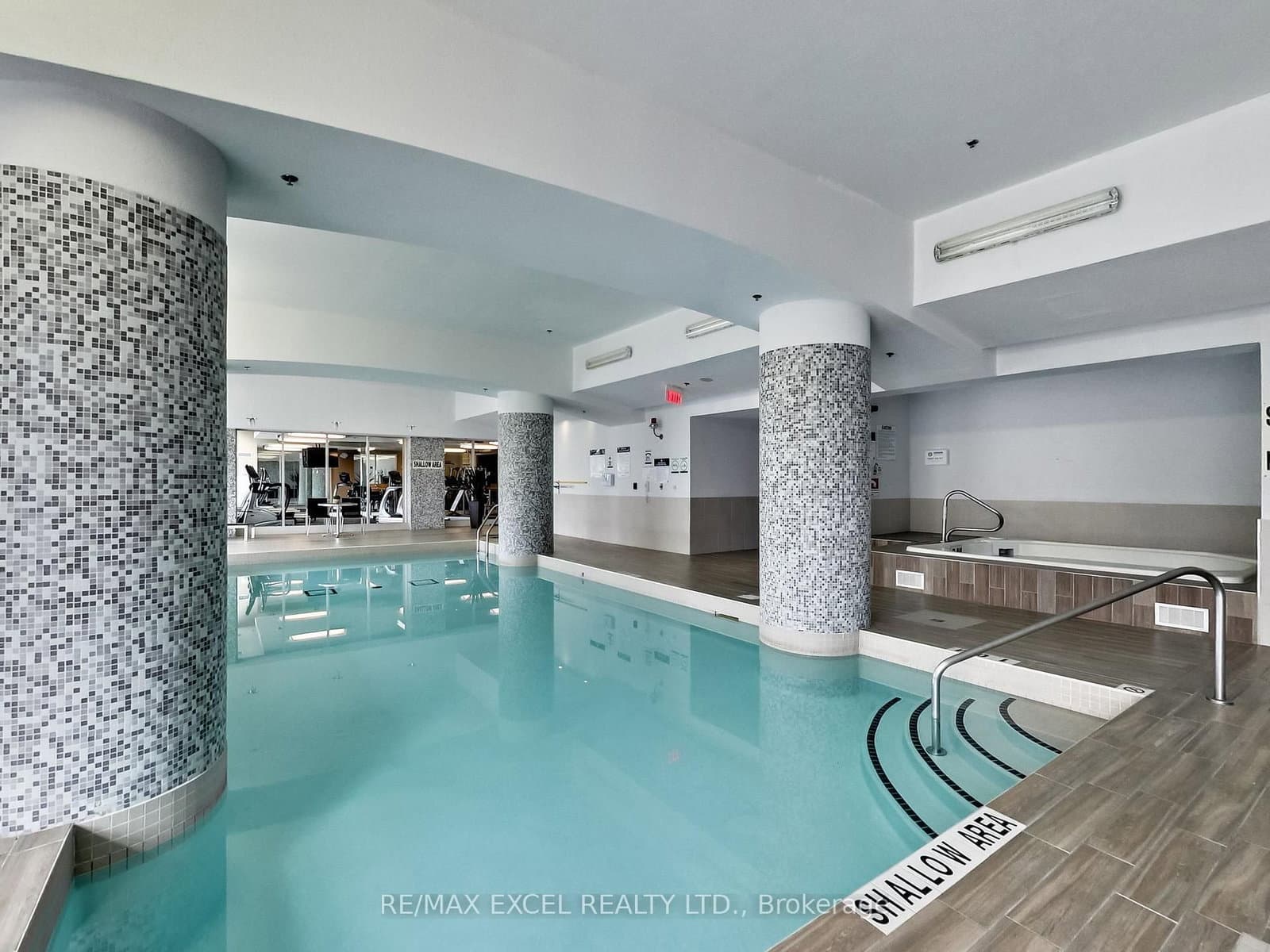 18 Harrison Garden Boulevard, Unit 1409 thumbnail 8