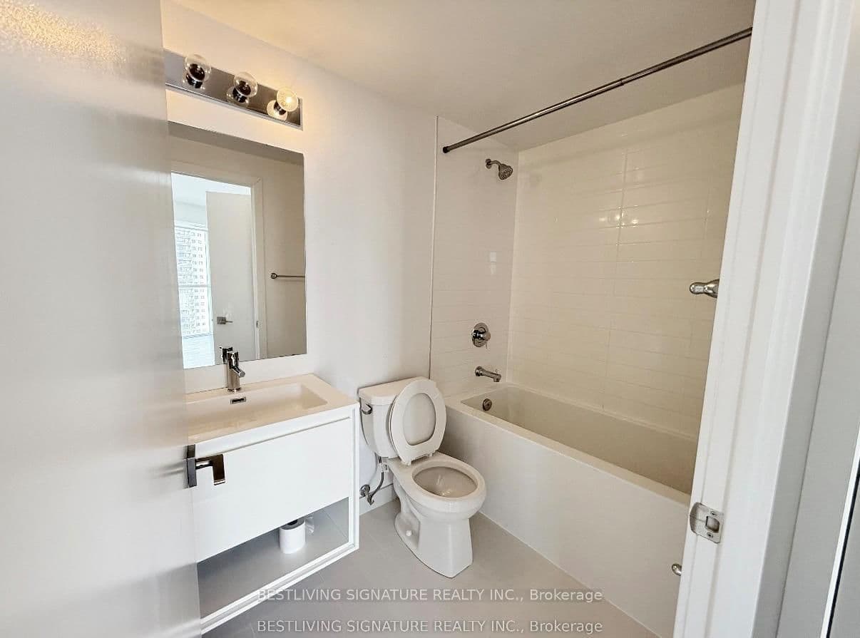 159 Wellesley Street E, Unit 903 thumbnail 5