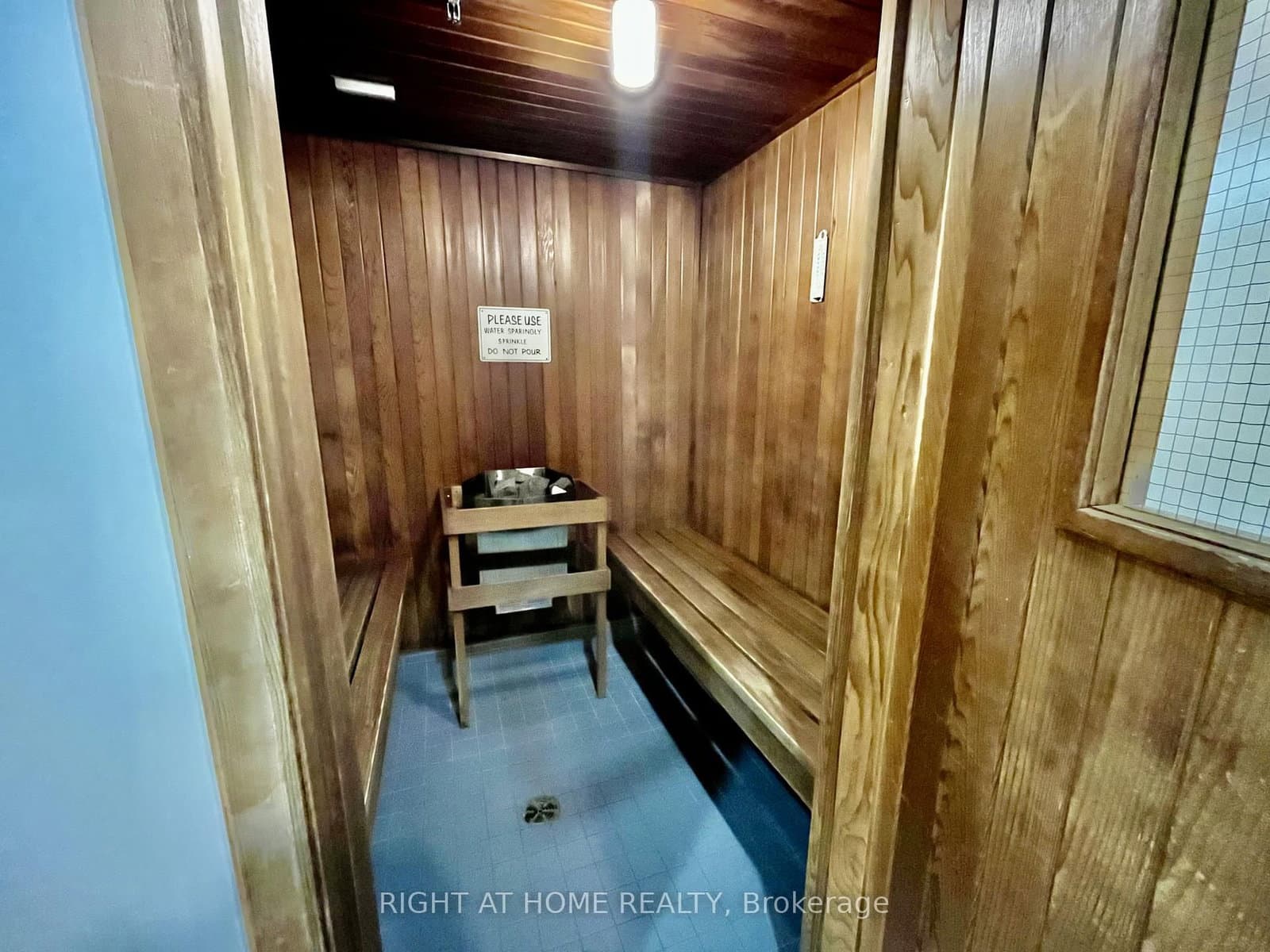25 Maitland Street W, Unit 1001 thumbnail 21