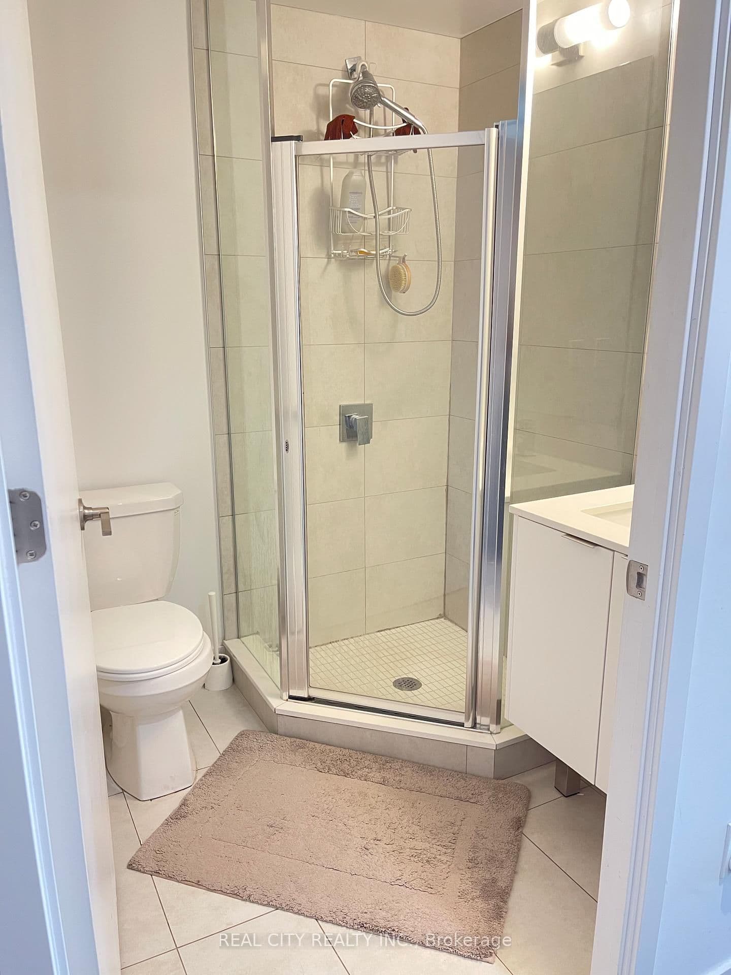 8 Tippett Road, Unit 808 thumbnail 9
