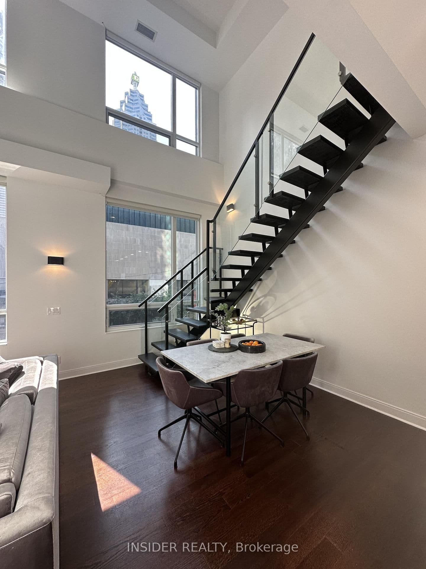 1 Scott Street, Unit 203 thumbnail 4