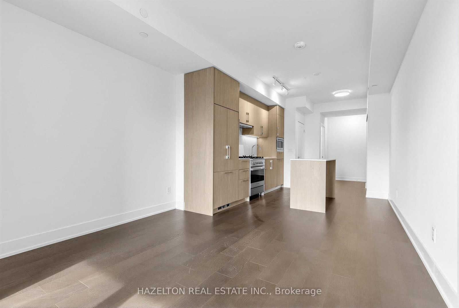 8 Manor Road W, Unit 711 thumbnail 9