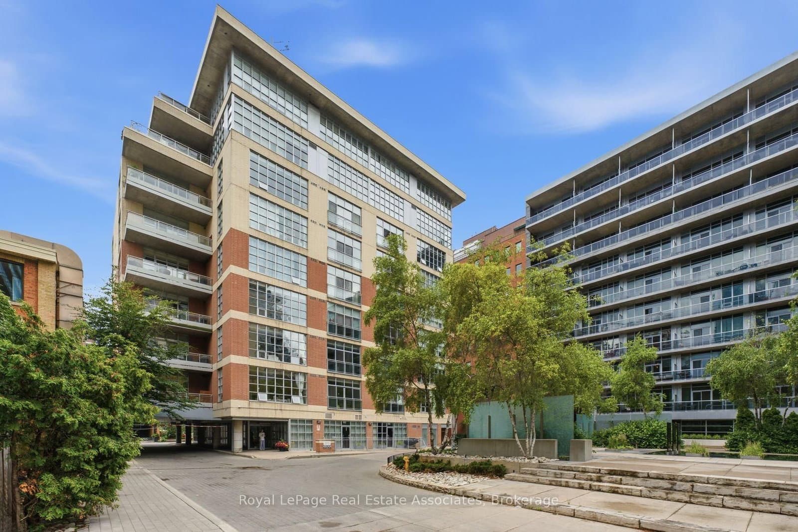 19 Brant Street, Unit 204 - Image 1